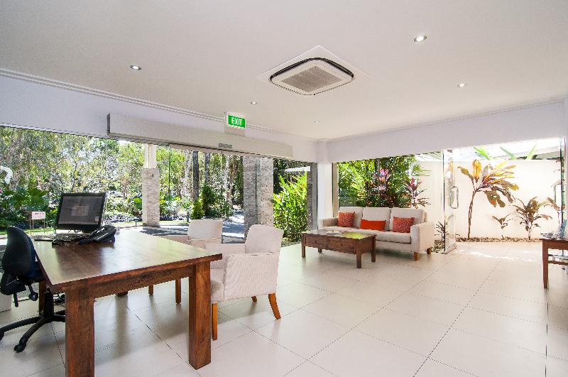 Mandalay Luxury Beachfront Apartments COM