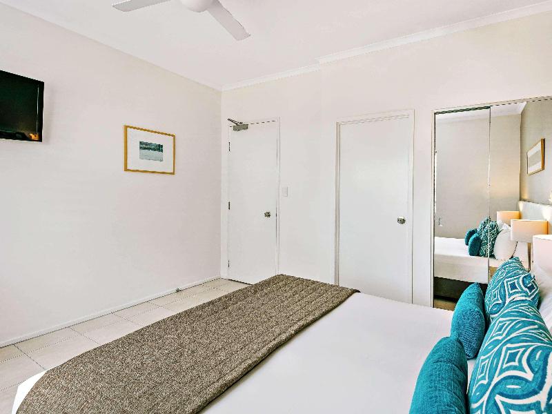 Mantra Portsea Port Douglas image