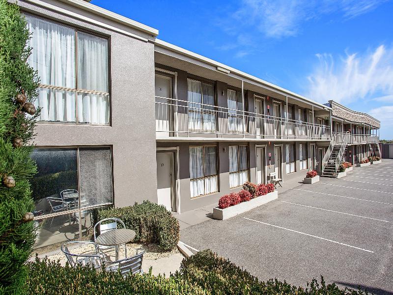 Comfort Inn On Raglan