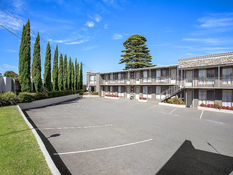 Comfort Inn On Raglan