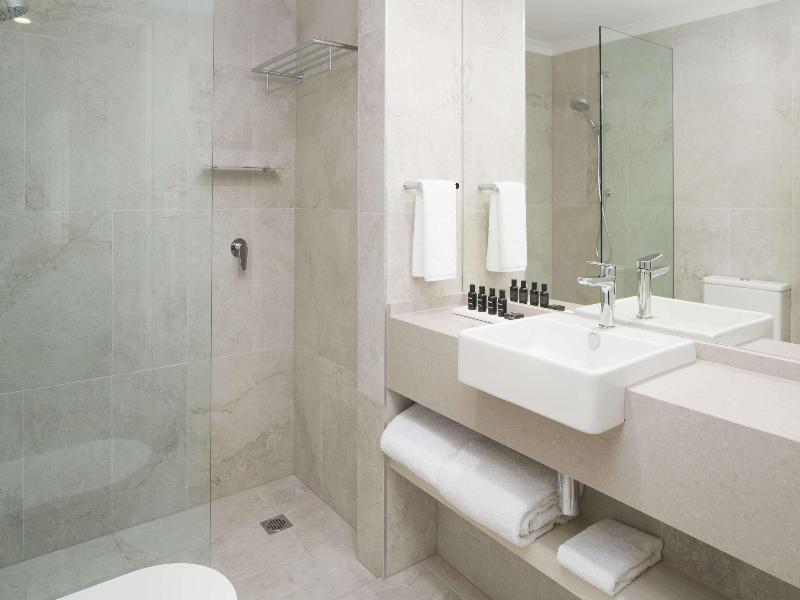 Rydges Darling Square Apartment Hotel image
