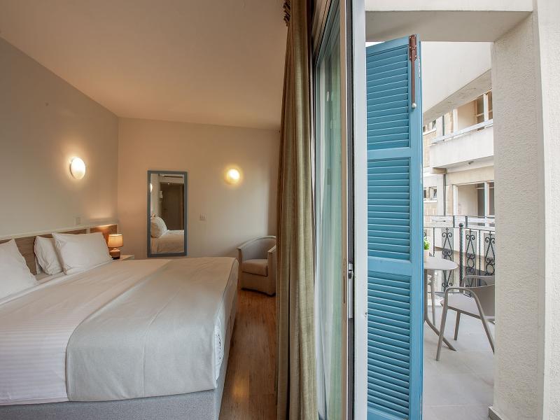 Centrum Hotel image
