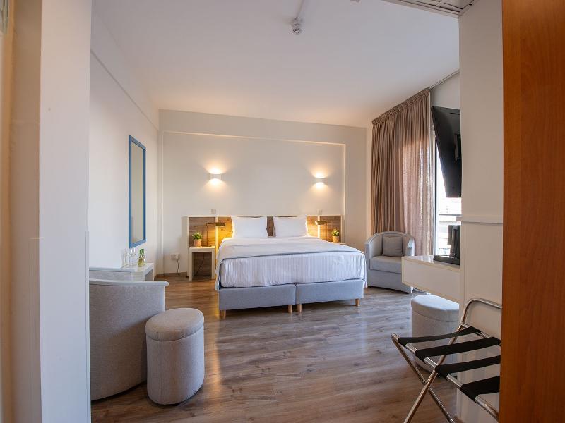 Centrum Hotel image