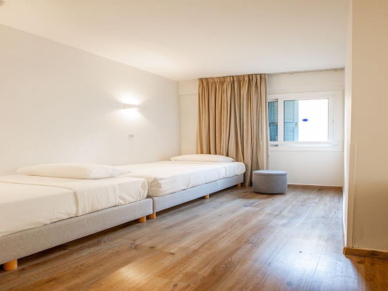Centrum Hotel image