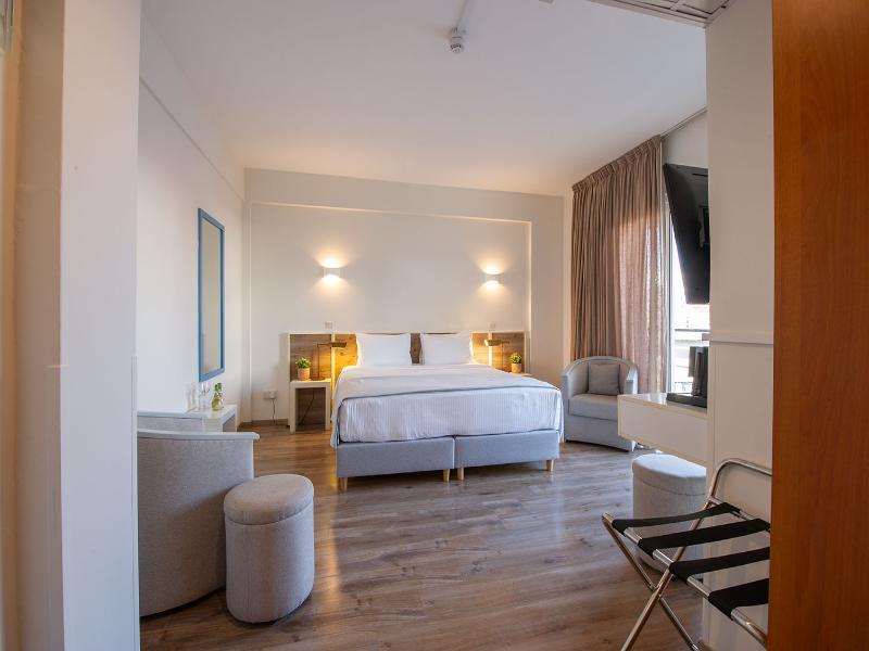 Centrum Hotel image