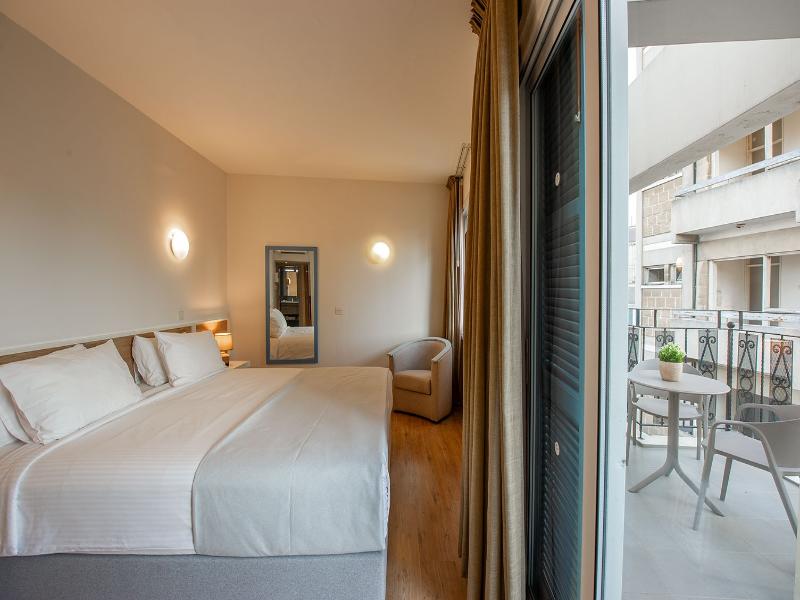 Centrum Hotel image