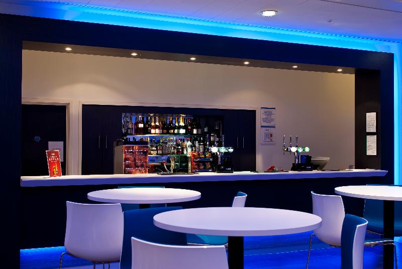 Holiday Inn Express Manchester City Centre - Arena image