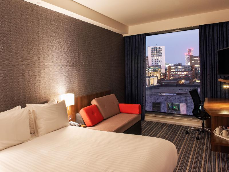 Holiday Inn Express Manchester City Centre Arena image