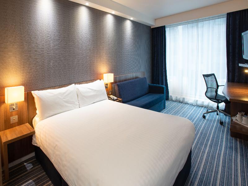 Holiday Inn Express Manchester City Centre Arena image