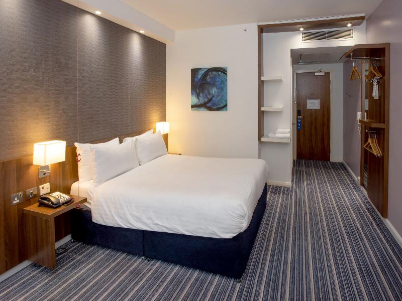 Holiday Inn Express Manchester City Centre Arena image
