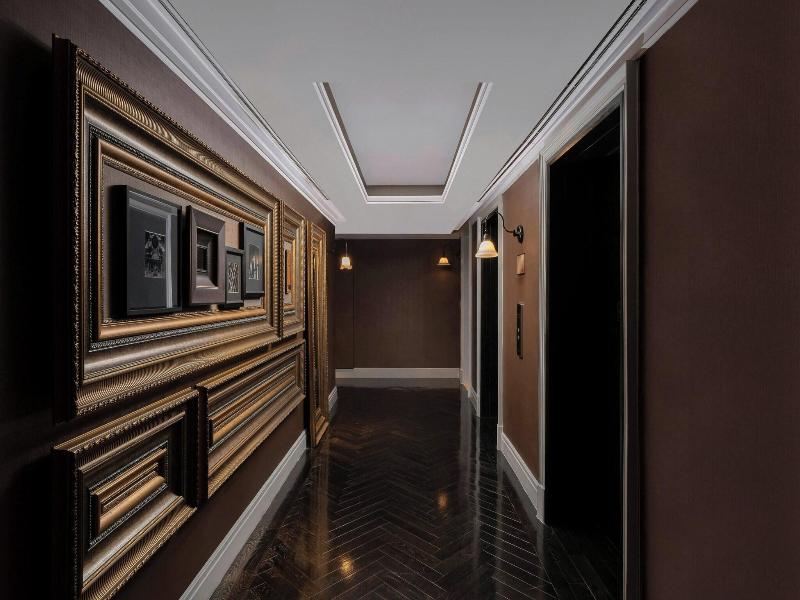 Hotel Muse Bangkok, Autograph Collection image