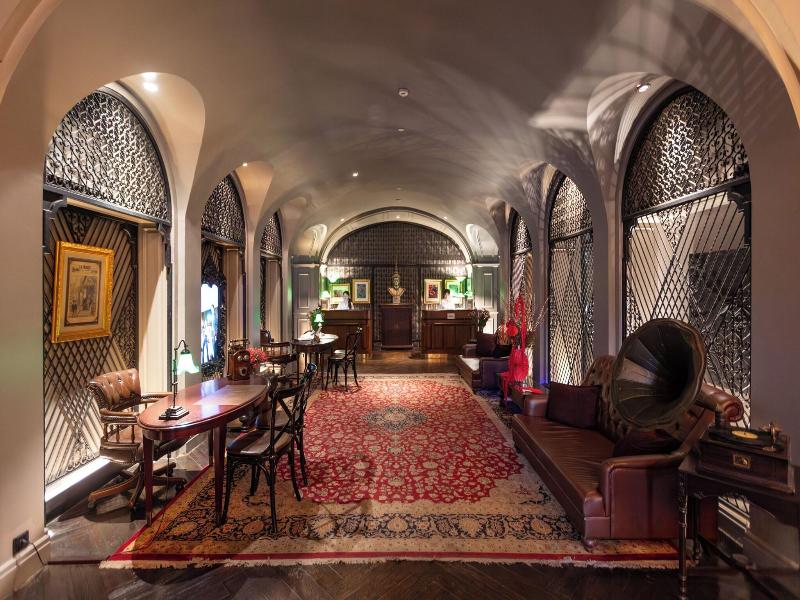 Hotel Muse Bangkok, Autograph Collection image