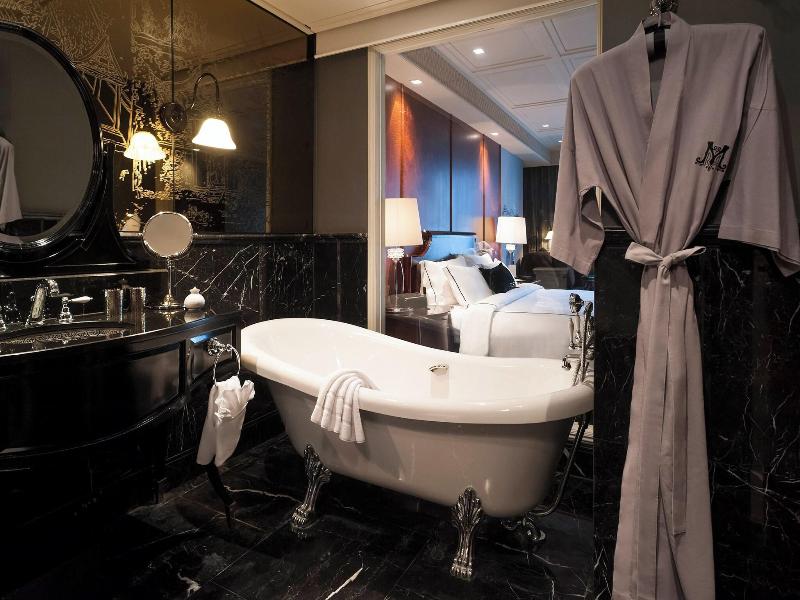 Hotel Muse Bangkok, Autograph Collection image