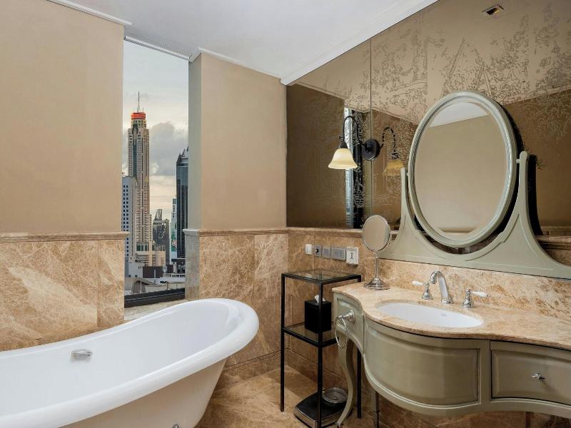Hotel Muse Bangkok, Autograph Collection image