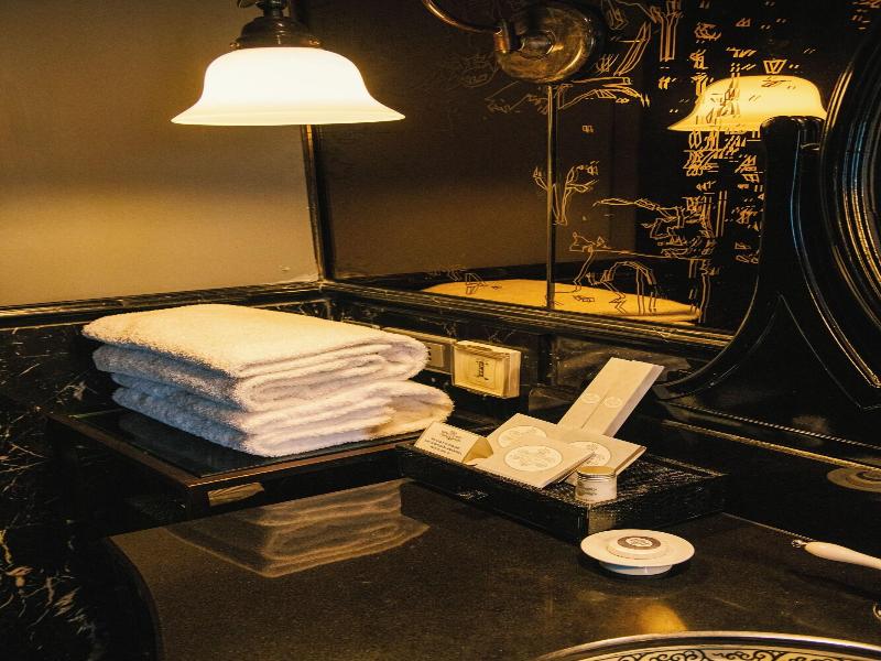 Hotel Muse Bangkok, Autograph Collection image