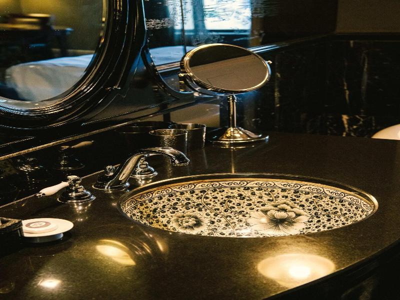 Hotel Muse Bangkok, Autograph Collection image