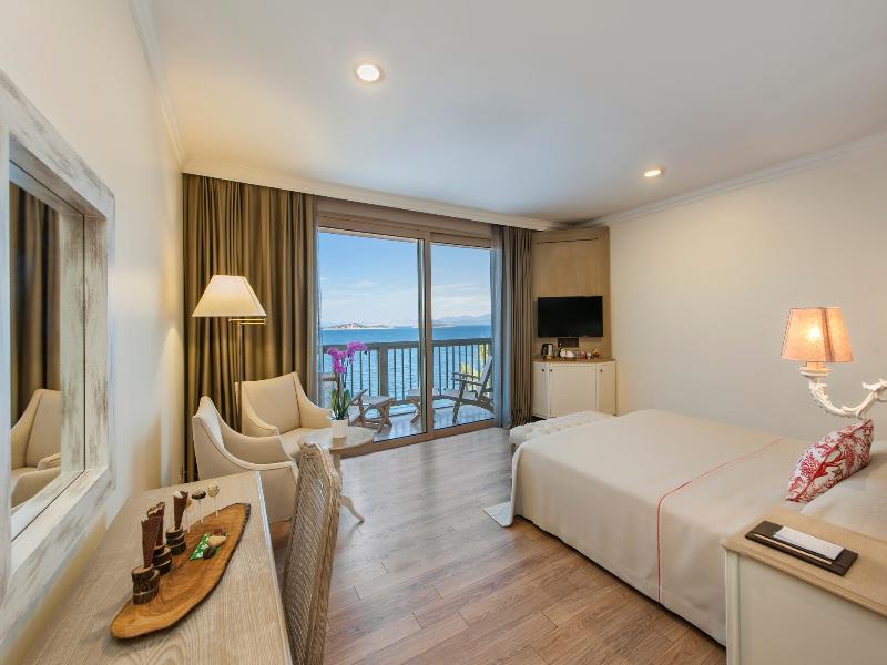 Sarpedor Boutique Hotel image