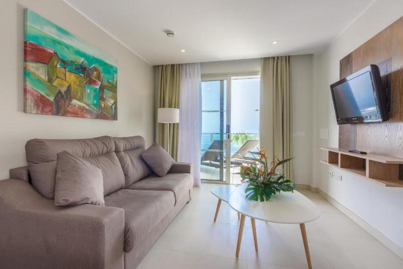 Klayman Diamond Aparthotel image