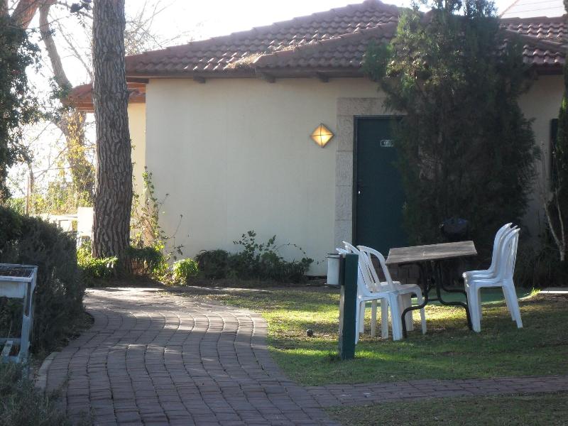 Country Lodging Shoresh image