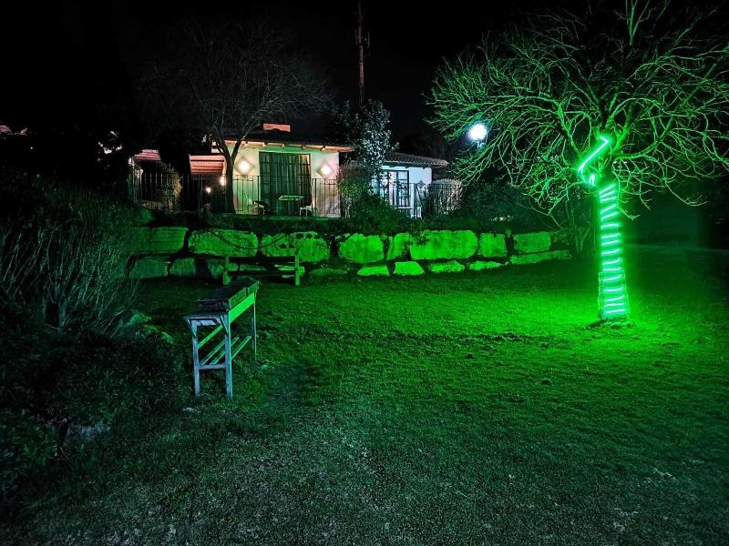 Country Lodging Shoresh image