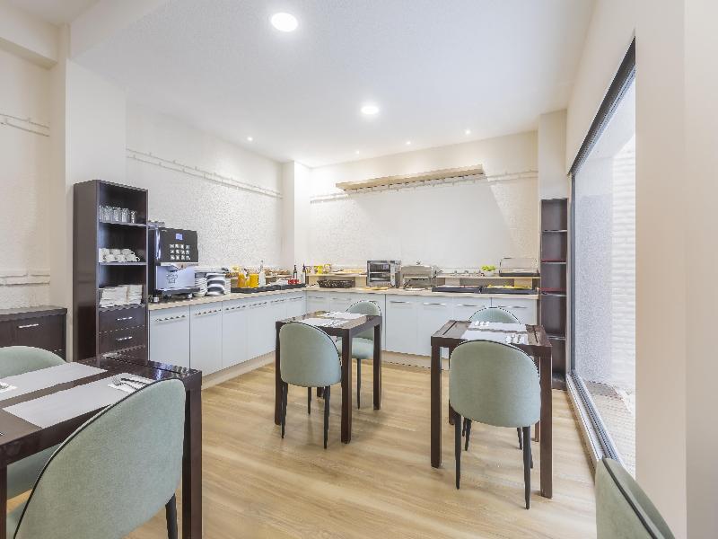 ITC Colon by Soho Boutique image