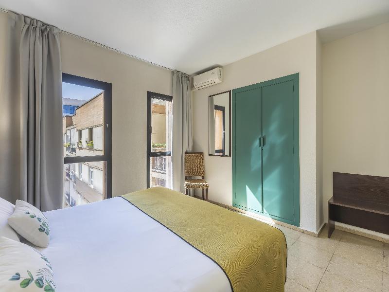 ITC Colon by Soho Boutique image