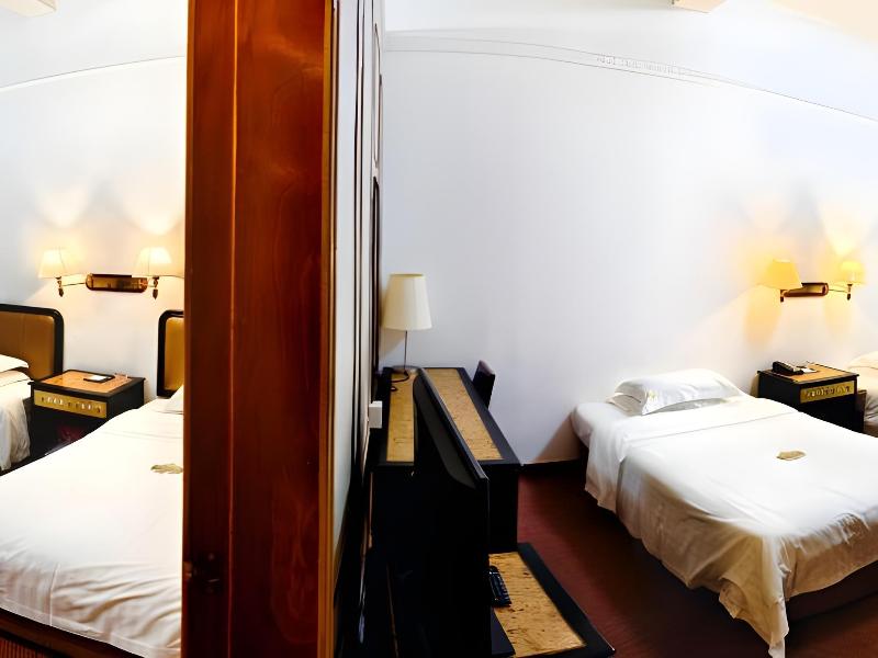 Aiqun Hotel Guangzhou image