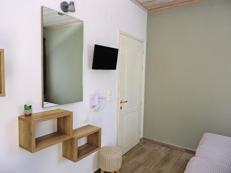Villa Dafni image