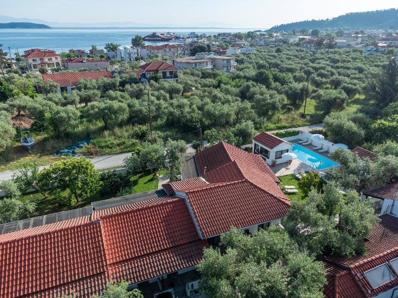 Villa Dafni image