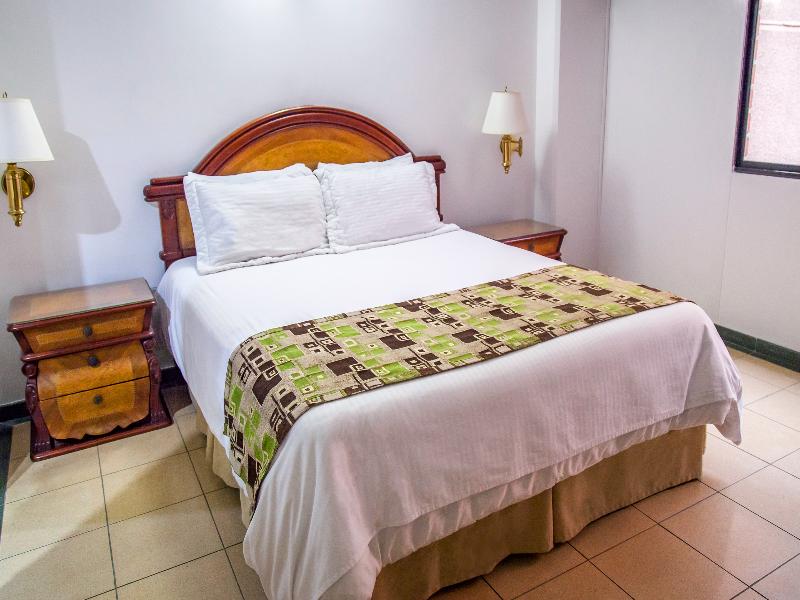Solar Casa Laureles image