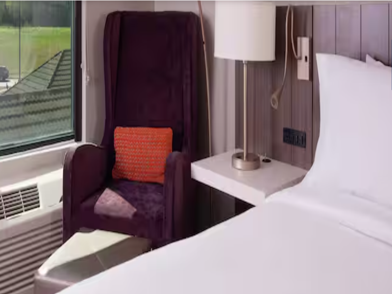 Hilton Garden Inn Atlanta Airport Millennium Cente image