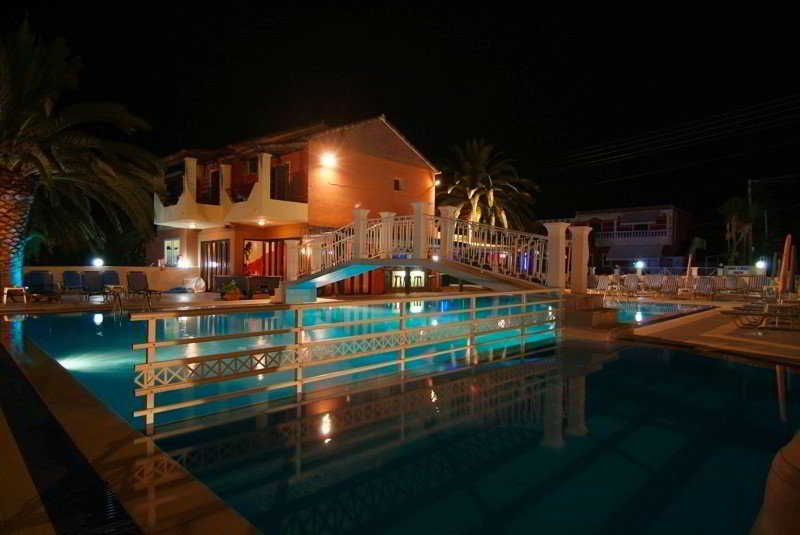 Olgas Hotel AND Pool