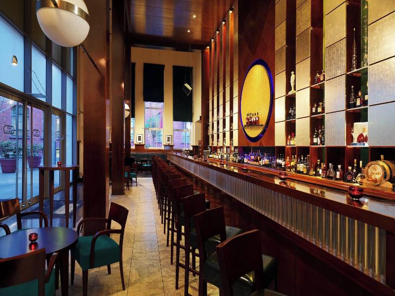 Sheraton Hannover Pelikan Hotel image