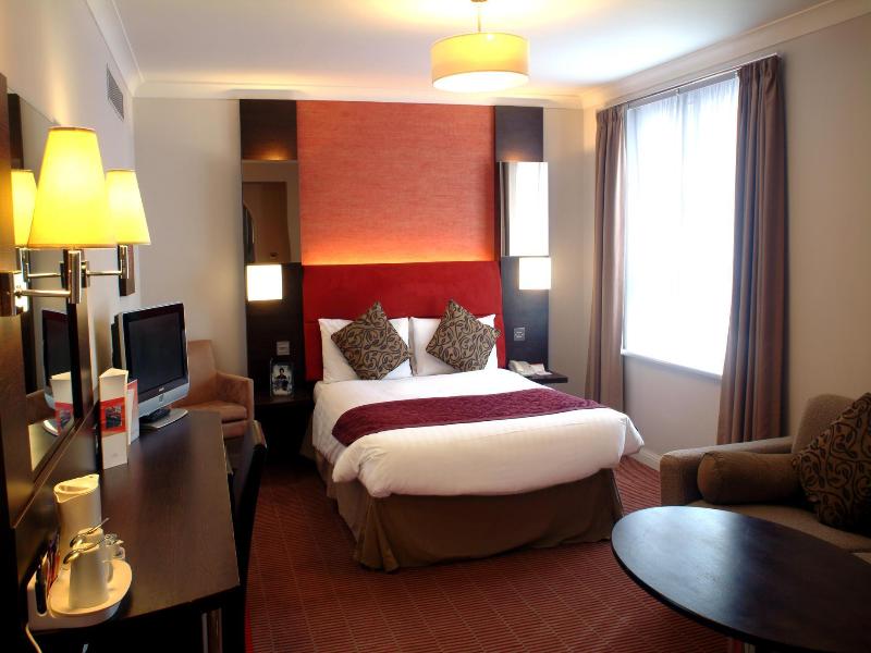 Dragon Hotel image