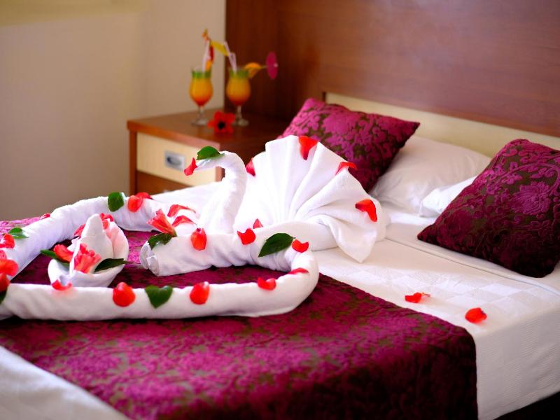 Anitas Beach Hotel image