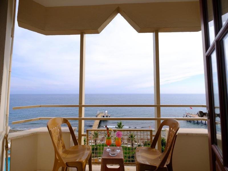 Anitas Beach Hotel image
