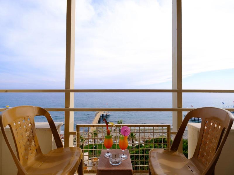 Anitas Beach Hotel image