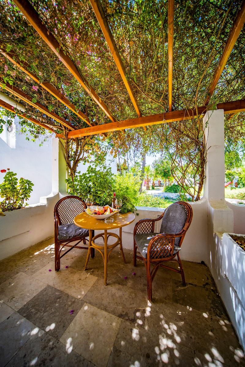 Nagi Beach Hotel image