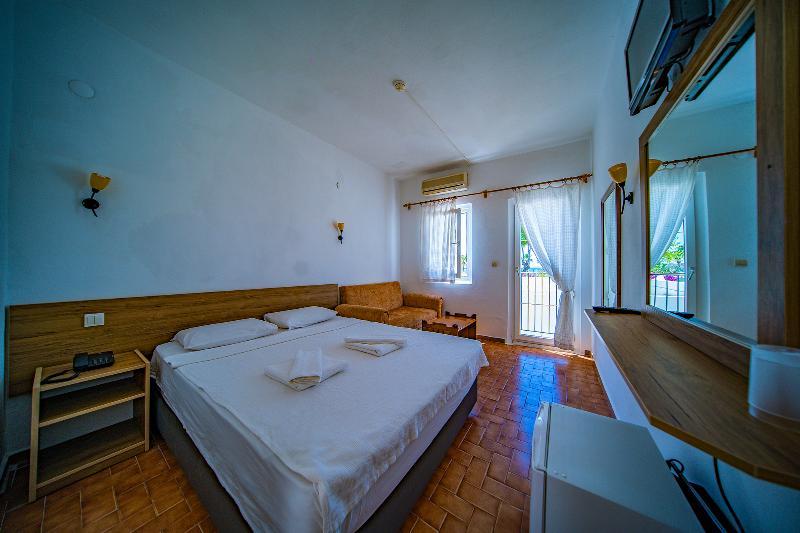 Nagi Beach Hotel image