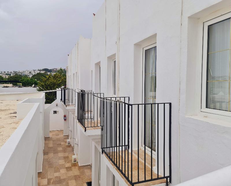 Nagi Beach Hotel image
