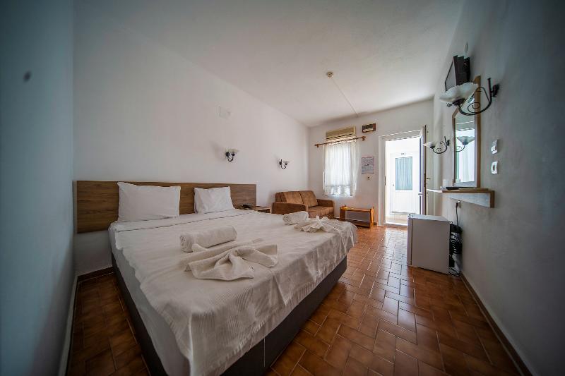 Nagi Beach Hotel image