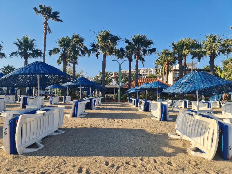 Nagi Beach Hotel image
