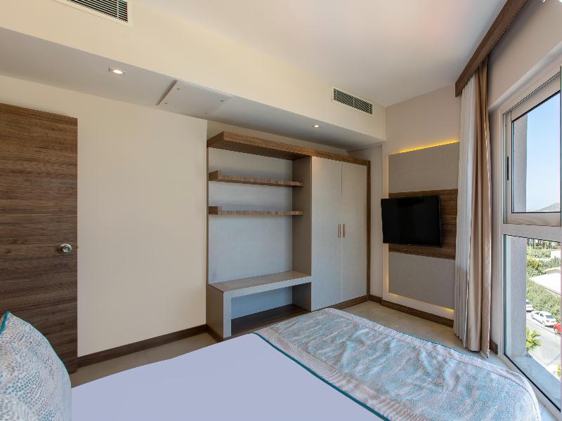 Design Plus Seya Beach Hotel image
