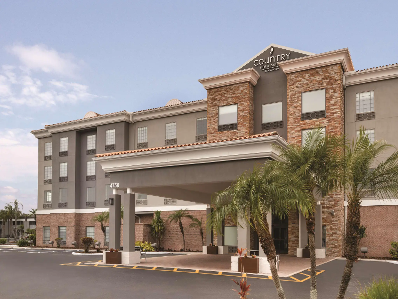 Country Inn & Suites by Radisson Tampa RJ Stadium, Tampa