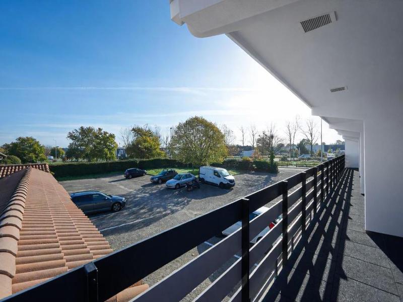 Kyriad Bordeaux - Merignac Aeroport image