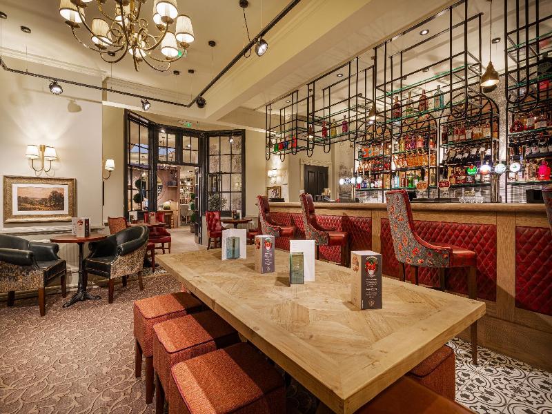 Wynnstay Hotel image