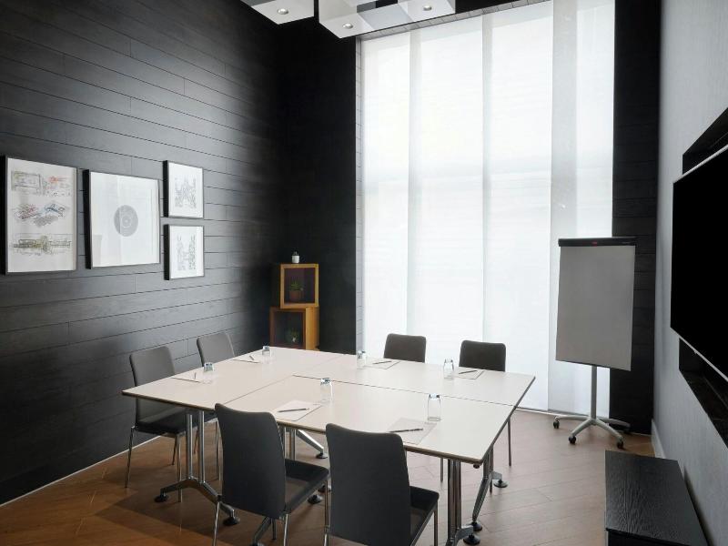 Aloft London Excel image