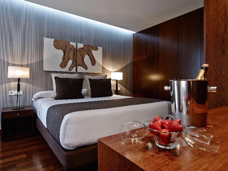 Carris Cardenal Quevedo Hotel image