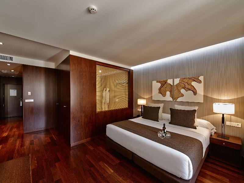 Carris Cardenal Quevedo Hotel image