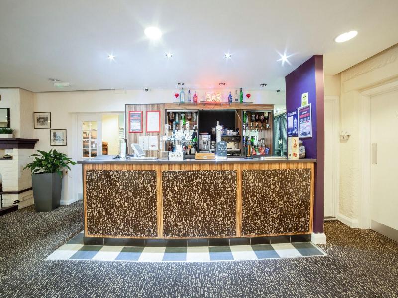 The Bridge House Hotel image